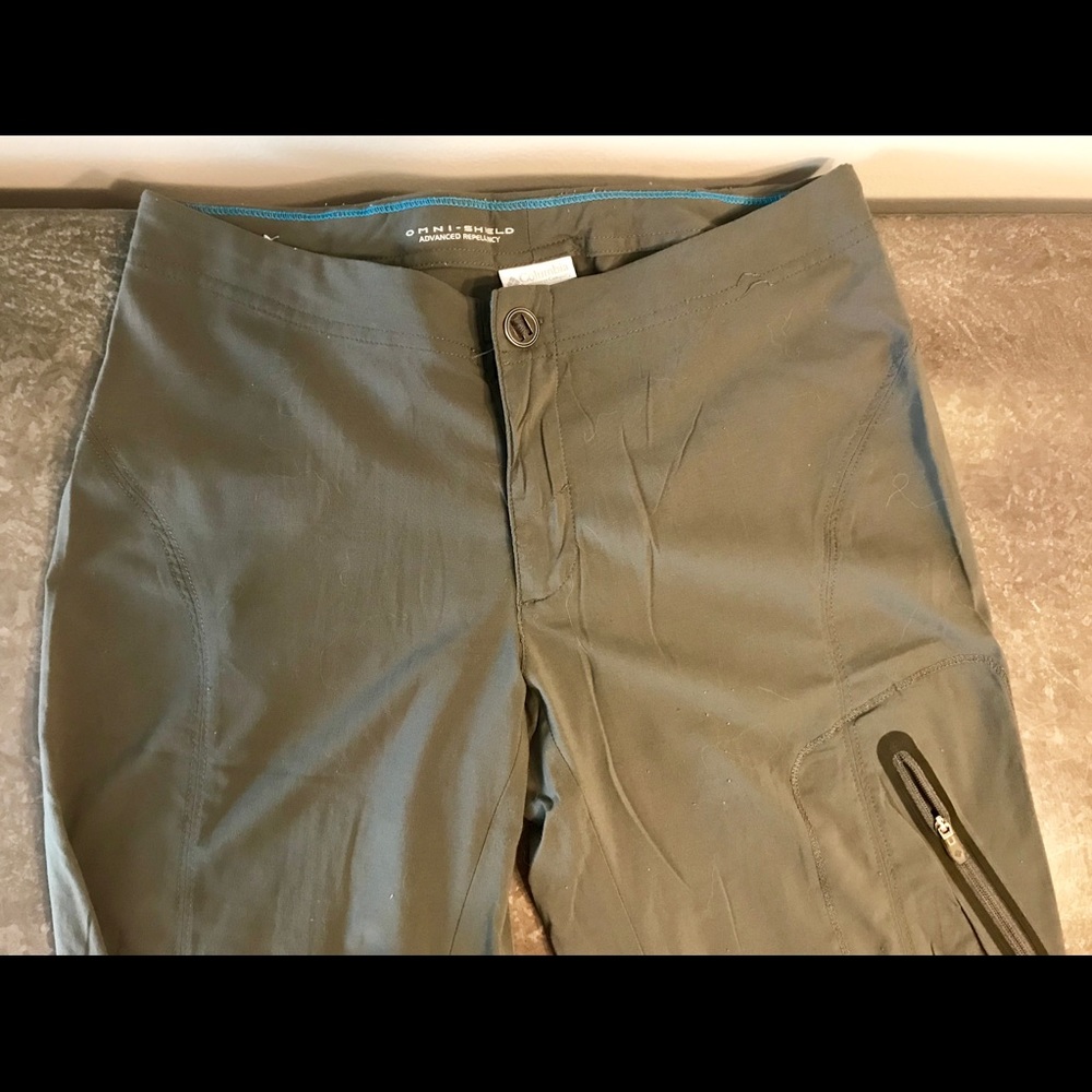 Columbia grey hiking pants